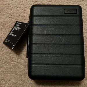 United Airlines Away Business Class Amenity Travel Kit